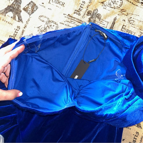 Fashion Nova NWT! Royal Blue Rosalia Stretch Velvet Maxi Dress Size 2X - Picture 7 of 15